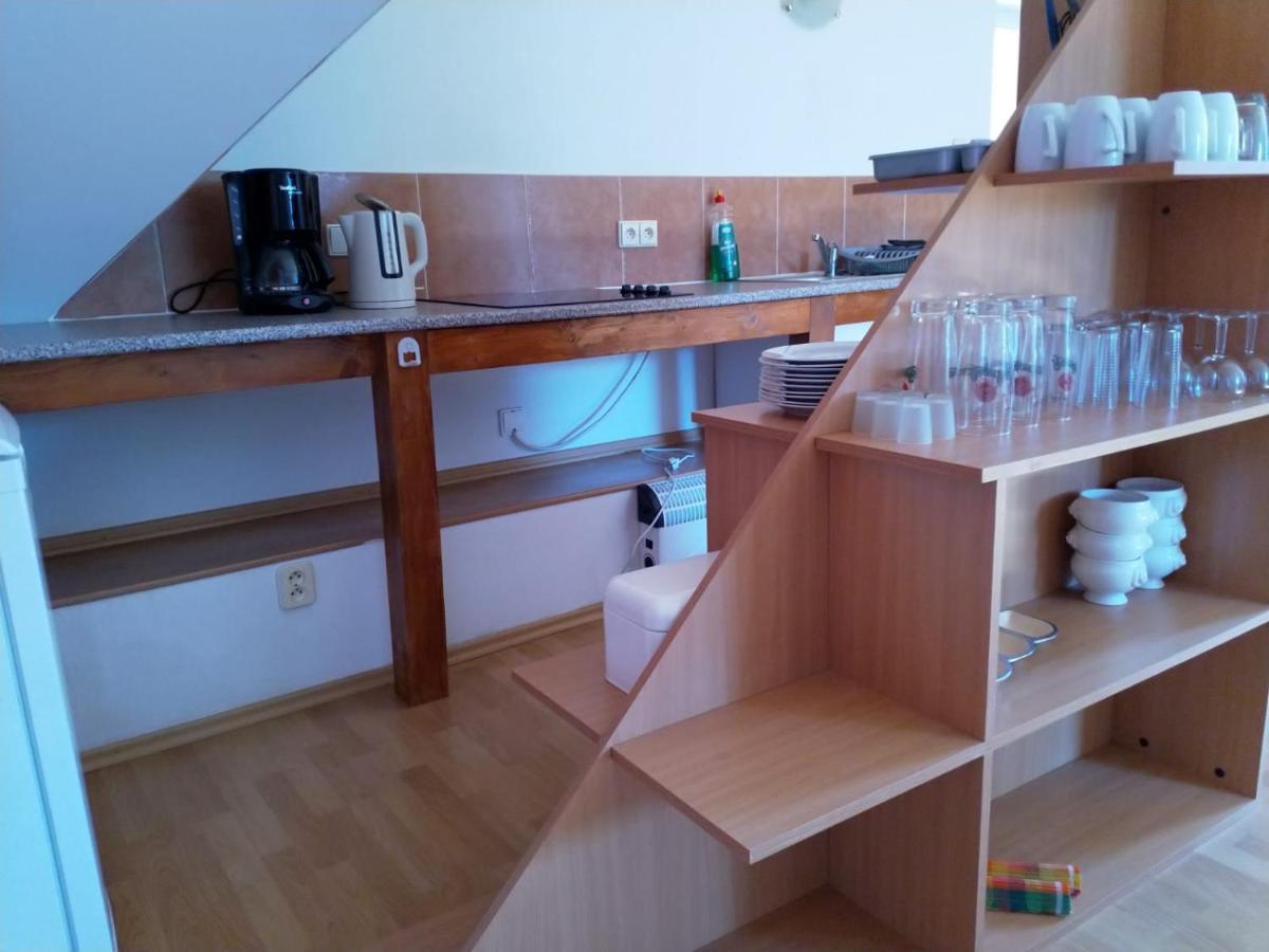 Camping & Guest House Pliskovice Mirovice Buitenkant foto
