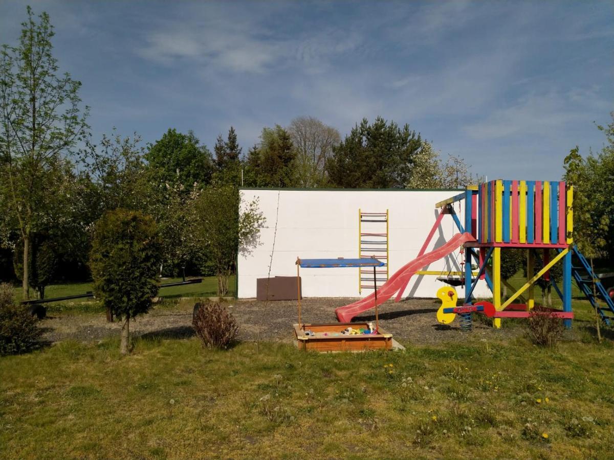 Camping & Guest House Pliskovice Mirovice Buitenkant foto