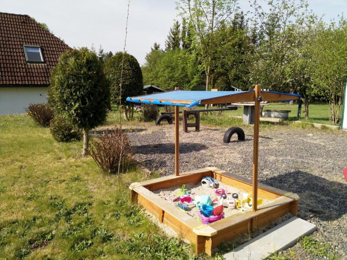 Camping & Guest House Pliskovice Mirovice Buitenkant foto