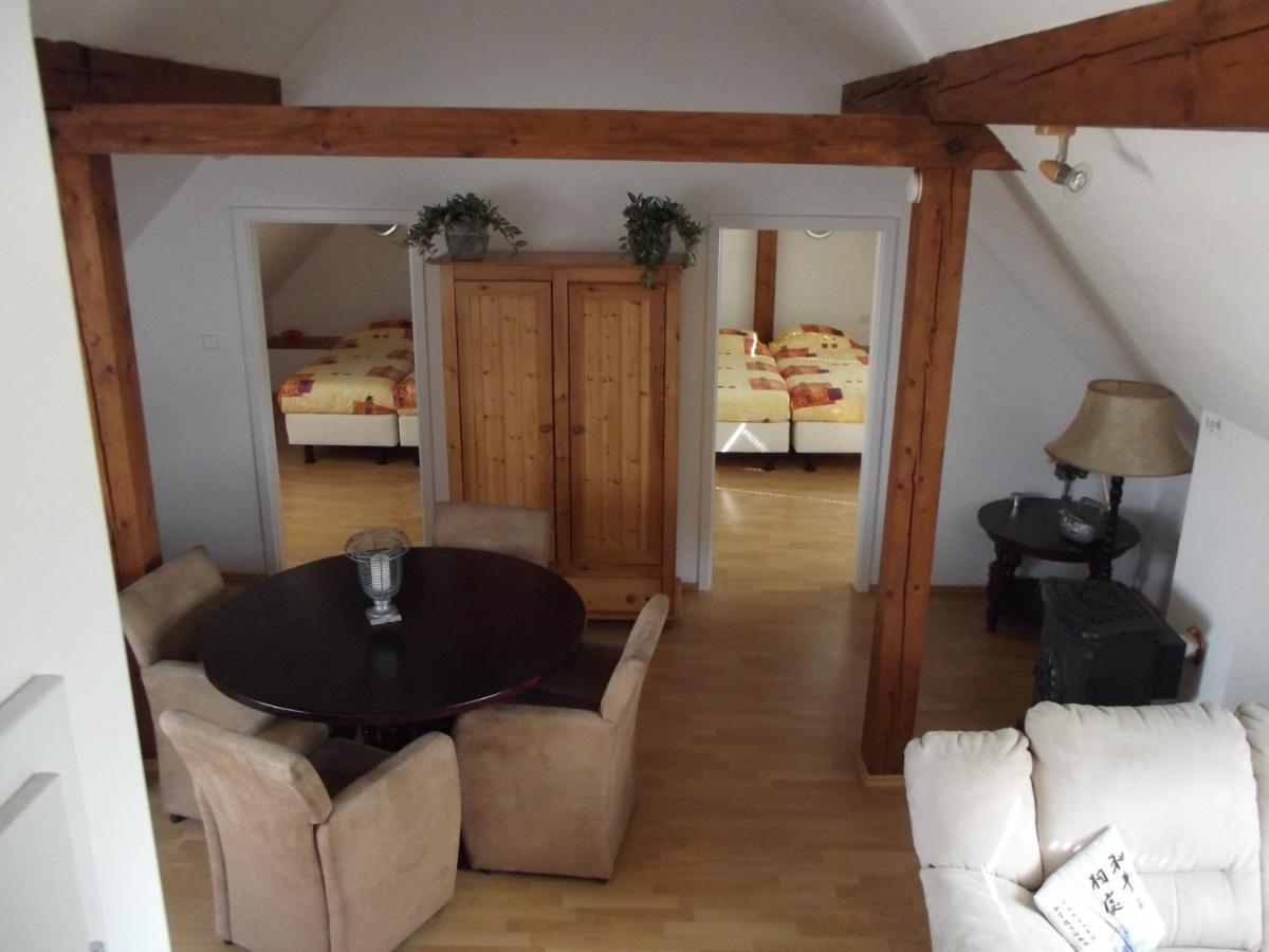 Camping & Guest House Pliskovice Mirovice Buitenkant foto